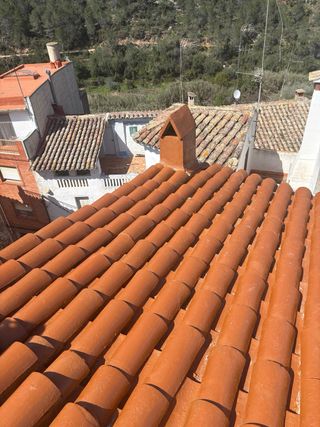 RENUEVA TU HOGAR, COMIENZA POR EL TEJADO