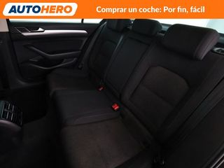 Volkswagen Passat 2.0 TDI Advance BlueMotion