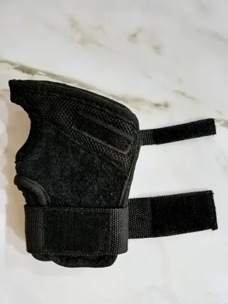 Muñequera de Protección Patinaje Skate - Talla M