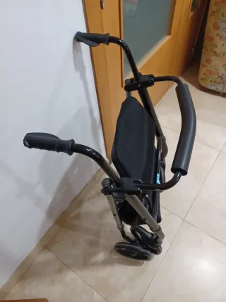 Andador para ancianos con asiento