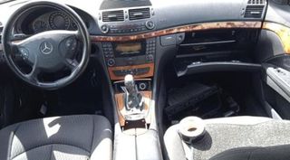 Mercedes 66936 cinturón seguridad 561014701 e 220