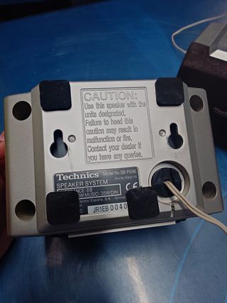 Altavoces envolvente technics SBPC96