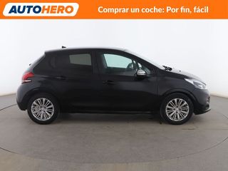 Peugeot 208 1.2 PureTech Signature