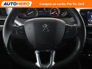Peugeot 208 1.2 PureTech Signature