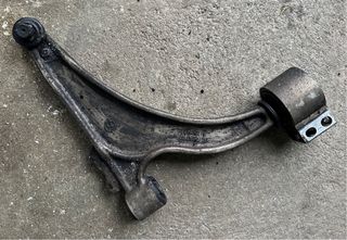 Braço Suspensão Direito Opel Astra J 2009 a 2016