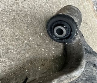 Braço Suspensão Direito Opel Astra J 2009 a 2016