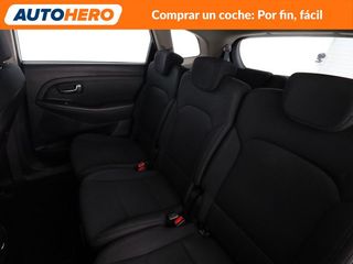 Kia Carens 1.7 CRDi Concept