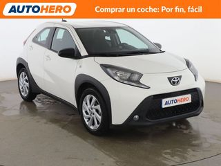 Toyota Aygo X Cross 1.0 Play