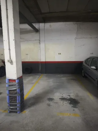 Vendo plaza de garaje para un coche amplio