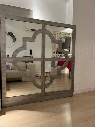 Mueble salón gris plateado