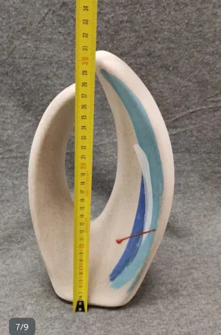Escultura cerámica texturizada