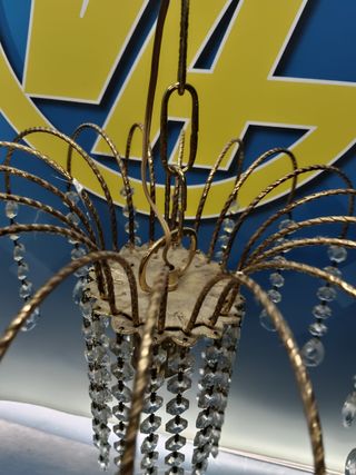 Preciosa Lampara de techo Araña, mid century, cristal de roca 18 brazos, 56 cm.