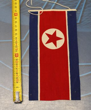 Banderines Radio Corea del Norte y del Sur.