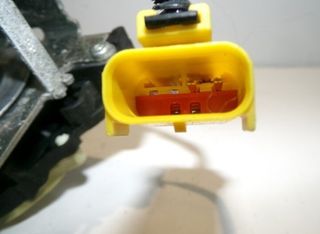 61621 34007734a cinturón seguridad chrysler grand