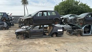 Paragolpes volkswagen golf iv berlina (1j1) 349186