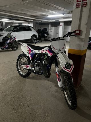 Yamaha YZ 125 Motocross