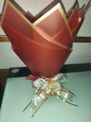 Ramo de flores eternas con perfume envío gratis