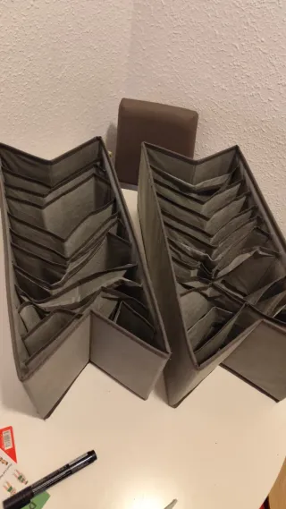 Estantería de tela negra