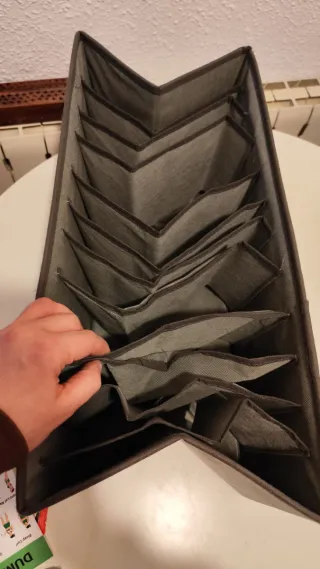 Estantería de tela negra