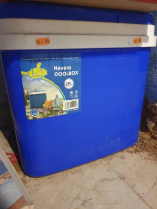 Nevera portátil 25L de regalo bloques de hielo.