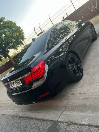 BMW Serie 7 2010