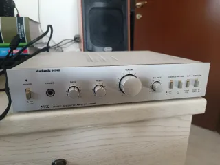 Amplificatore NEC A225ME Argento