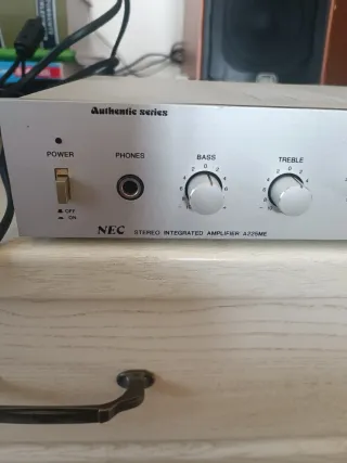 Amplificatore NEC A225ME Argento