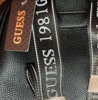 Mochila Guess Grande Mdl. Urbana Chic