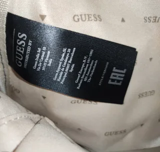 Mochila Guess Grande Mdl. Urbana Chic