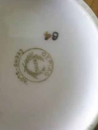 Servizio da caffè completo verde e oro