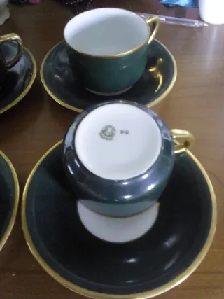 Servizio da caffè completo verde e oro