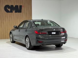 BMW Serie 3 330i Auto.