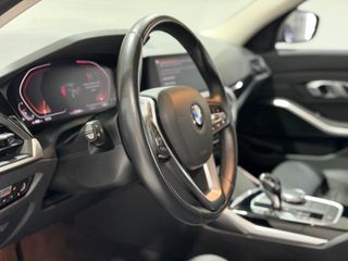 BMW Serie 3 330i Auto.