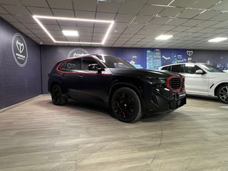 BMW XM XM 550 kW (748 CV) Label Red