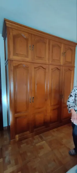 Muebles de madera varios