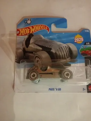 Coche Hot Wheels Pass 'N Go