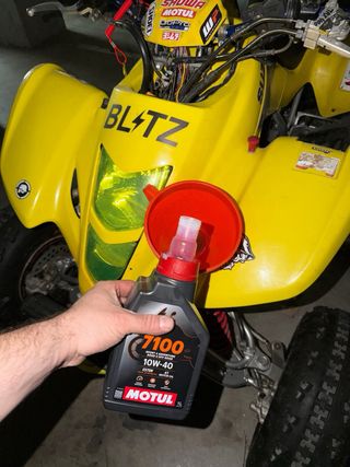 Suzuki LTZ 400 Amarillo Quad