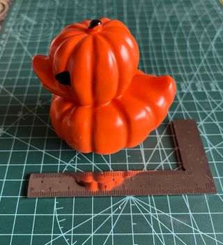 Figura Pato Calabaza Resina