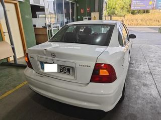 09353479 centralita motor uce opel vectra - 225904