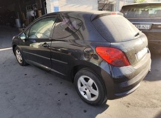 Centralita motor uce peugeot 225895 0261201505 207