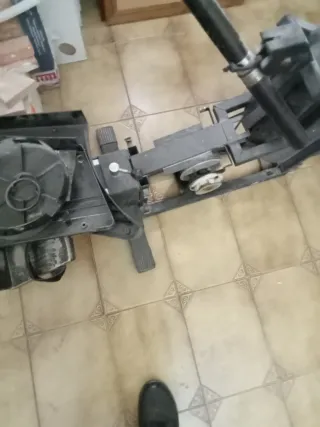 Máquina de remo antigua grande