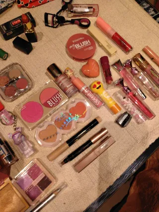 Lote Maquillaje Variado