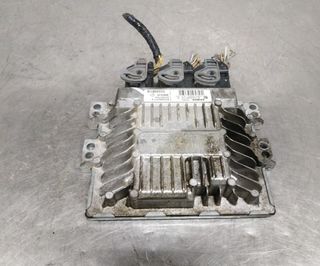 Centralita motor 8200843713 renault scenic 428622