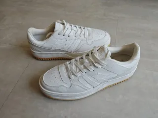 Tenis Pull&Bear Blancos Talla 44 A ESTRENAR!!