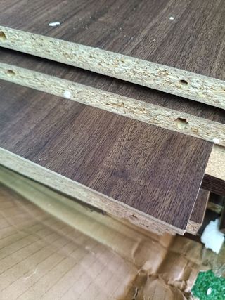 Iris Ohyama, Aparador con cajones y estantes