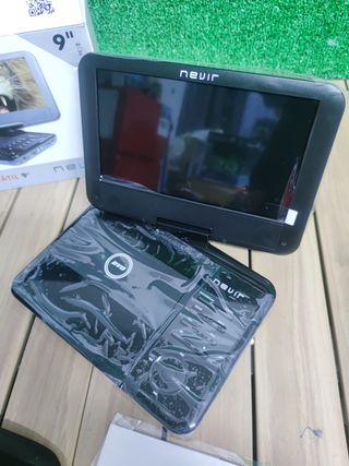 Nevir NVR-2781DVD-PCU, DVD Portátil 9”