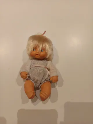 Barriguitas Famosa Muñeca Rubia Auténtica Tiene un