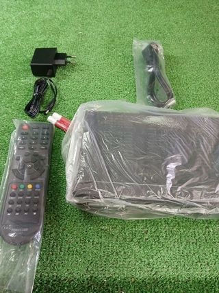 FONESTAR receptor satelite RDS-584WHD 10