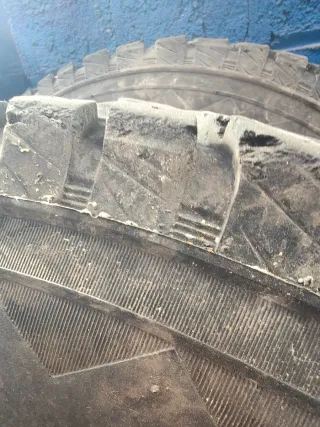 Llantas y Neumáticos Terrano R15