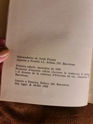 Edición antigua libro L'Evolució de la Física
